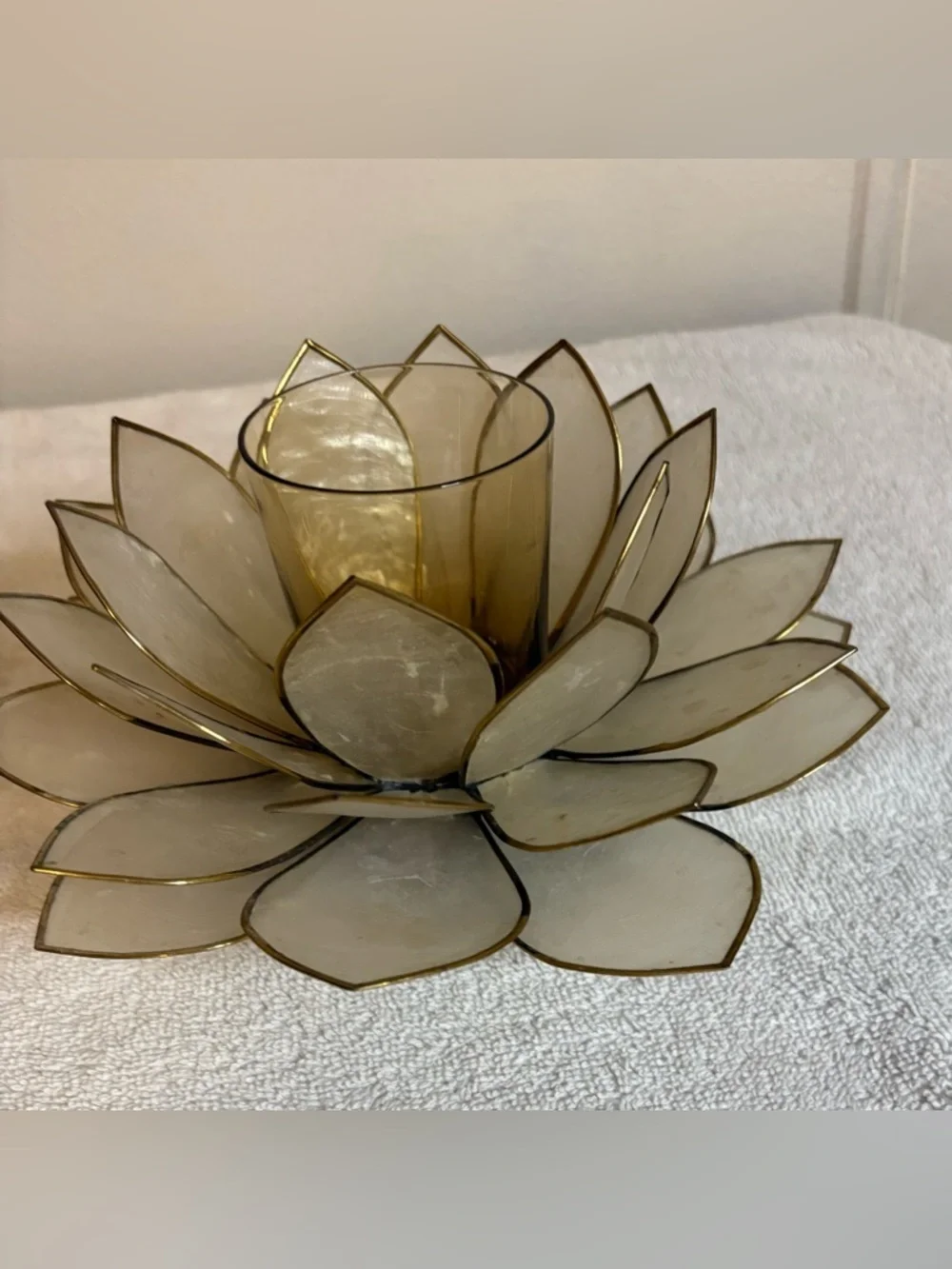 PAIR VINTAGE CAPIZ SHELL LOTUS STYLE BRASS ACCENT EDGE VOTIVE CANDLE HOLDER